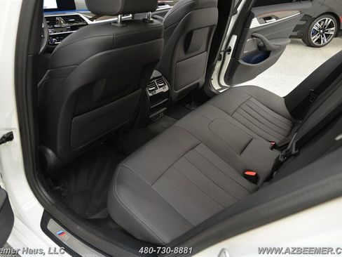 Used 2023 BMW 530e w/ M Sport Package RWD image 29