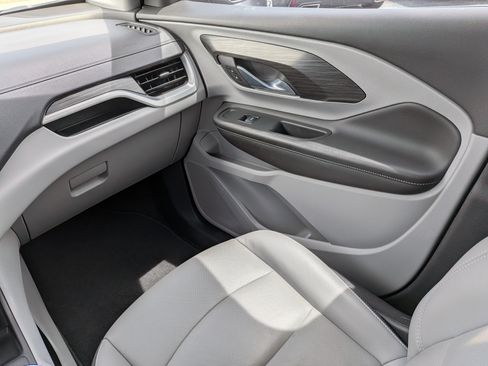 Certified 2023 GMC Terrain SLT FWD image 15