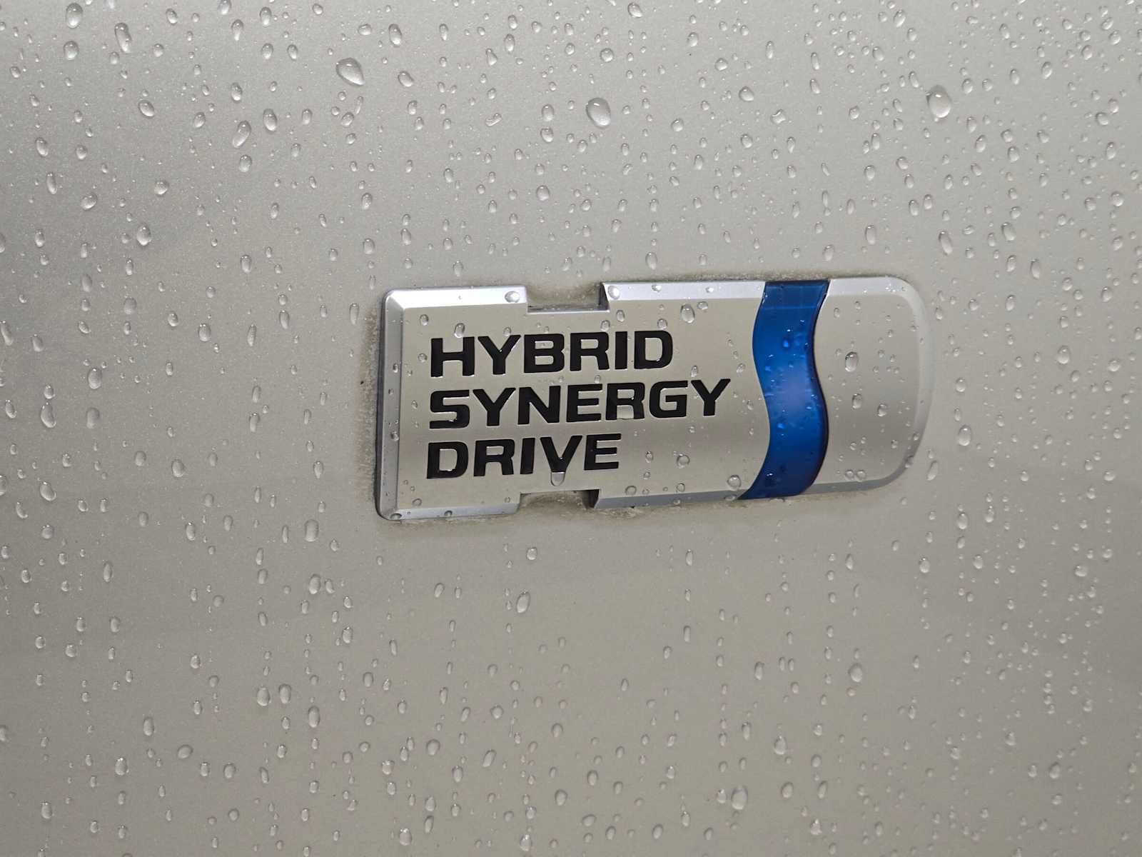 Used 2010 Toyota Highlander Limited AWD/4WD image 7