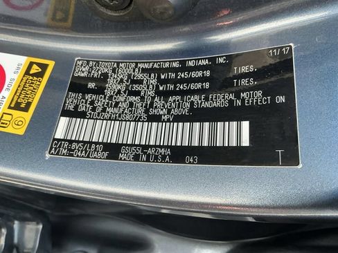 Used 2018 Toyota Highlander XLE AWD/4WD image 26