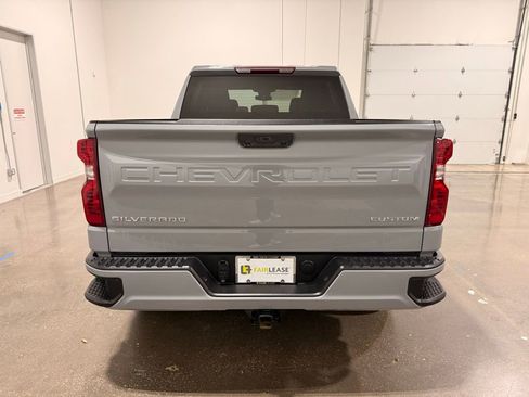Used 2024 Chevrolet Silverado 1500 Custom image 6