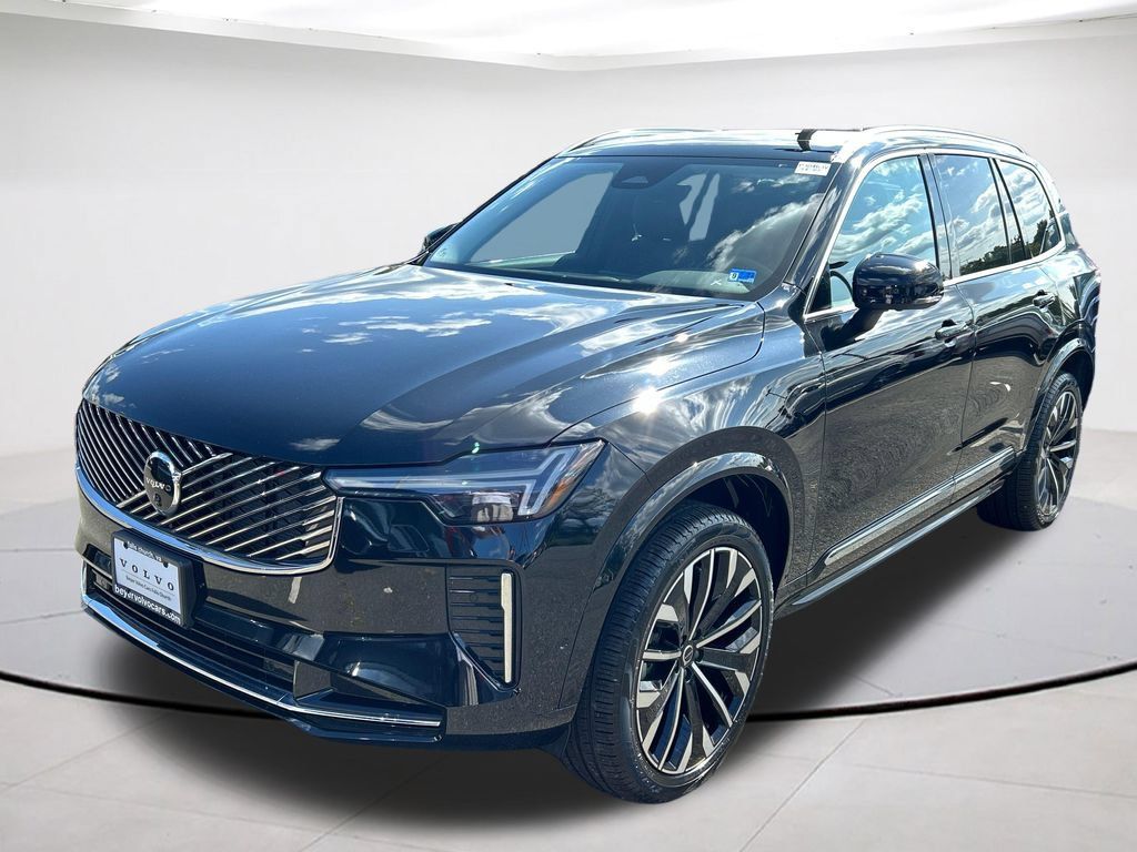 Certified 2026 Volvo XC90 B6 Plus AWD/4WD image 1