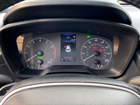 Used 2025 Toyota Corolla Cross AWD Hybrid image 25