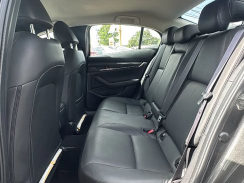 Used 2024 MAZDA MAZDA3 s FWD image 15