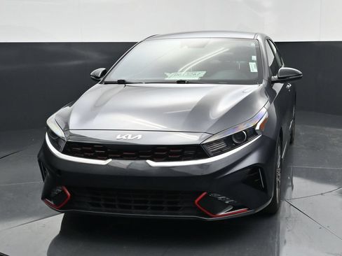 Used 2023 Kia Forte GT-Line FWD image 3