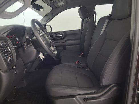 Used 2019 Chevrolet Silverado 1500 Custom Trail Boss w/ Custom Convenience Package AWD/4WD image 16
