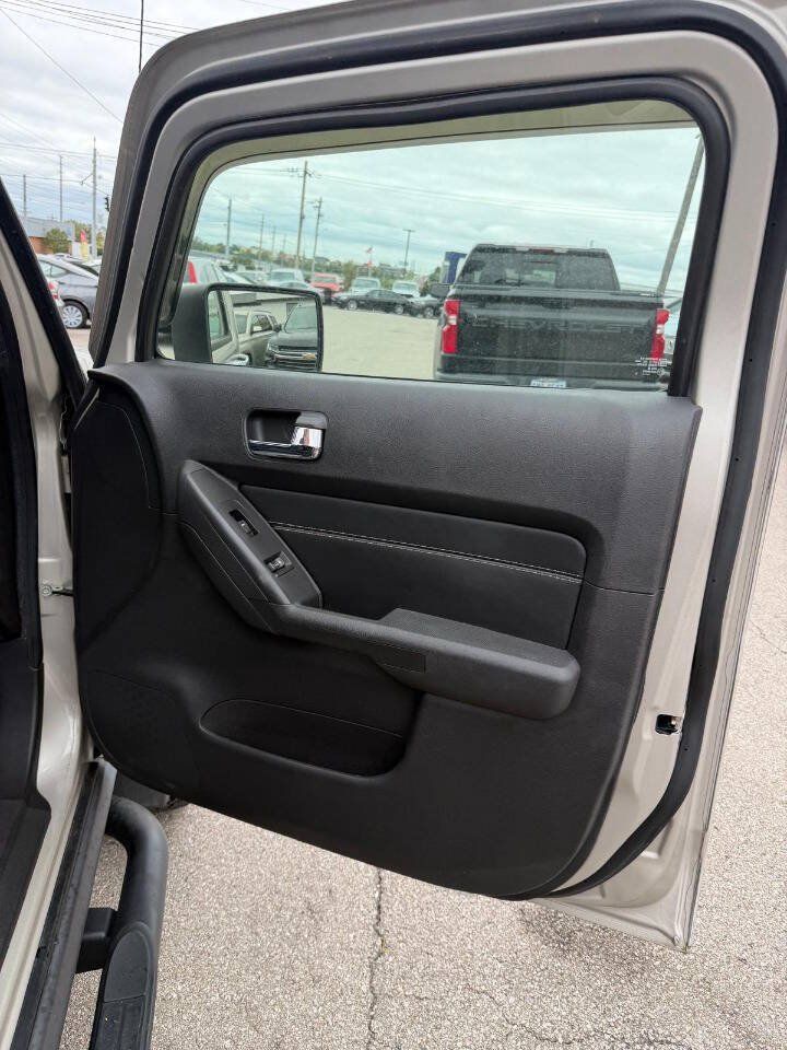 Used 2008 HUMMER H3 Luxury AWD/4WD image 37
