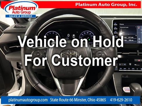 Used 2019 Toyota Avalon Touring FWD image 17