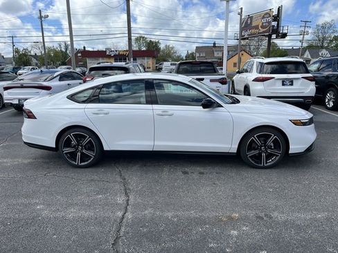 New 2026 Honda Accord SE image 11