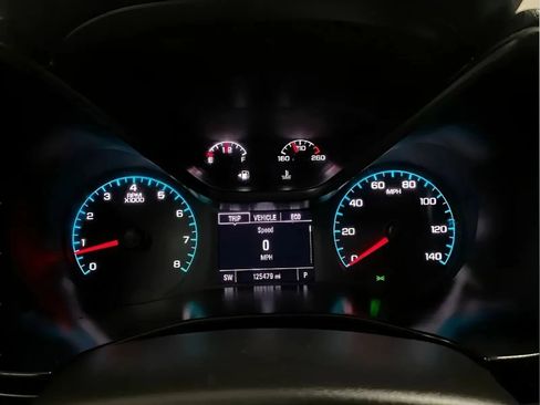 Used 2022 Chevrolet Colorado LT w/ Safety Package RWD image 18
