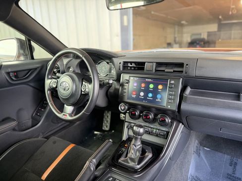 Used 2023 Toyota GR86 10th Anniversary SE RWD image 20