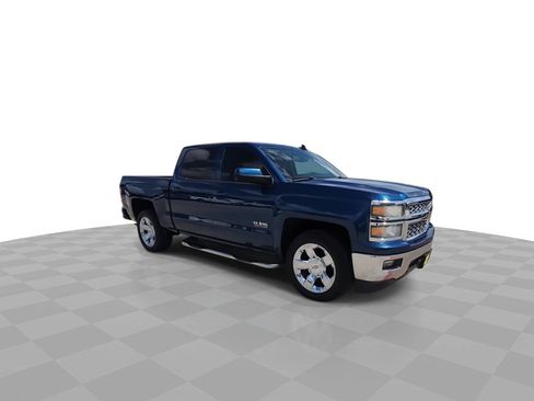 Used 2015 Chevrolet Silverado 1500 LT w/ Texas Edition, 1LT Trim RWD image 2
