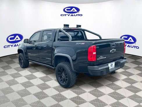 Used 2019 Chevrolet Colorado ZR2 w/ ZR2 Midnight Special Edition AWD/4WD image 7