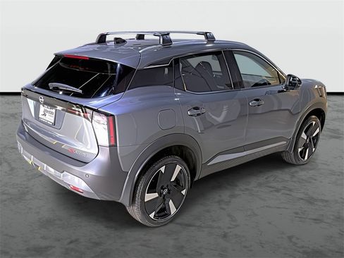 New 2026 Nissan Kicks SR w/ Illumination Package image 4