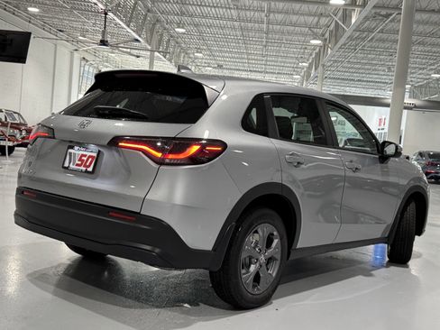 New 2026 Honda HR-V LX image 4