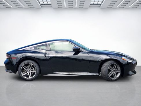 New 2026 Nissan Z Performance RWD image 3
