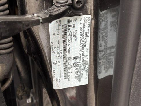 Used 2016 Ford Focus ST w/ Equipment Group 402A image 23