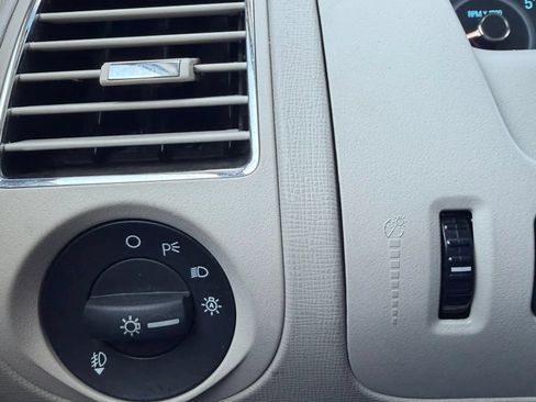 Used 2011 Ford Flex SEL w/ Rapid Spec Order Code FWD image 30