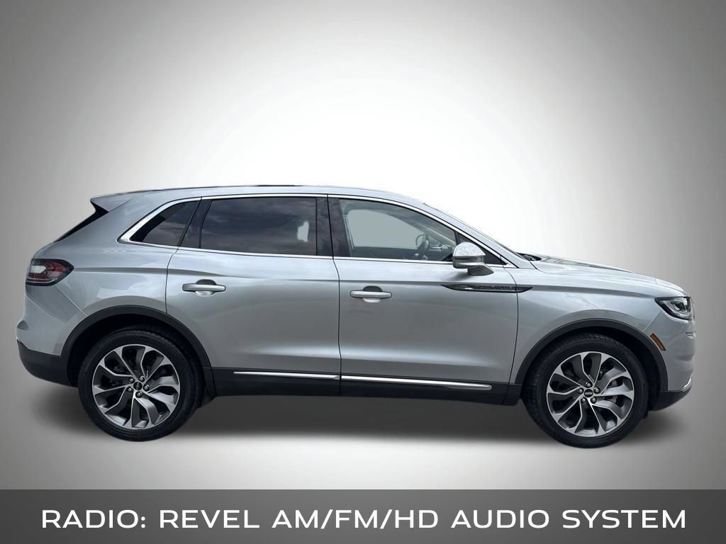 Used 2021 Lincoln Nautilus Reserve AWD/4WD image 7