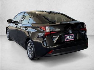 Used 2019 Toyota Prius Limited w/ Premium Convenience Package FWD video 3
