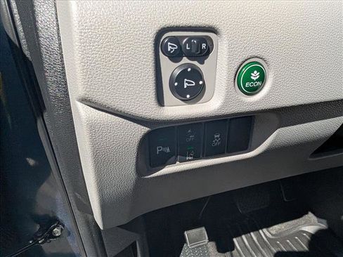 Used 2022 Honda Pilot Elite image 36