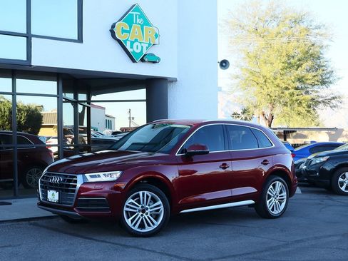 Used 2018 Audi Q5 Premium Plus w/ Premium Plus Package image 3