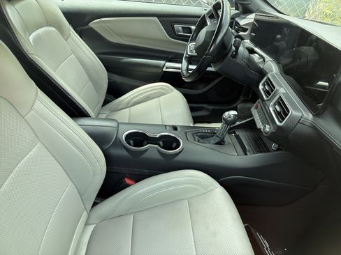 Used 2024 Ford Mustang Premium RWD image 4