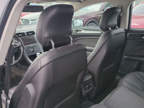 Used 2013 Ford Fusion Titanium image 17