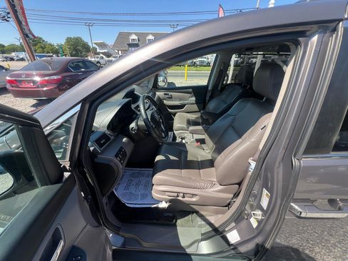 Used 2016 Honda Odyssey EX-L image 12