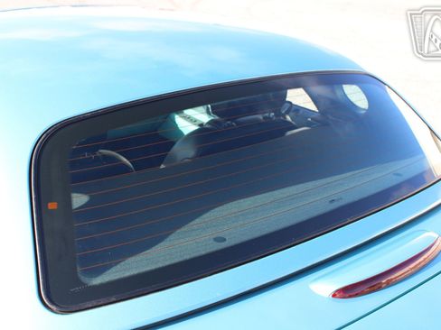 Used 2002 Ford Thunderbird image 26