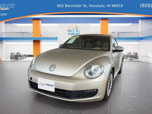 Used 2016 Volkswagen Beetle 1.8T S FWD image 2