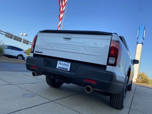 Used 2026 Honda Ridgeline Black Edition image 59