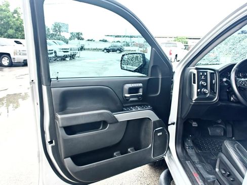 Used 2017 Chevrolet Silverado 1500 LTZ Z71 w/ LPO, Black Pack AWD/4WD image 10