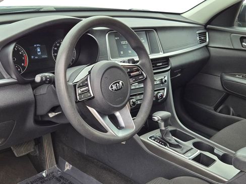 Certified 2019 Kia Optima LX FWD image 17