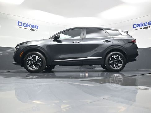 Certified 2023 Kia Sportage LX image 40