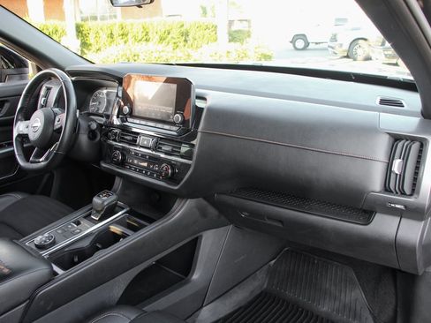 Used 2023 Nissan Pathfinder Rock Creek image 35