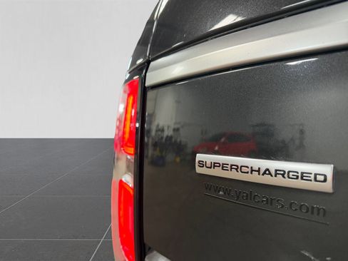 Used 2018 Land Rover Range Rover Supercharged AWD/4WD image 44