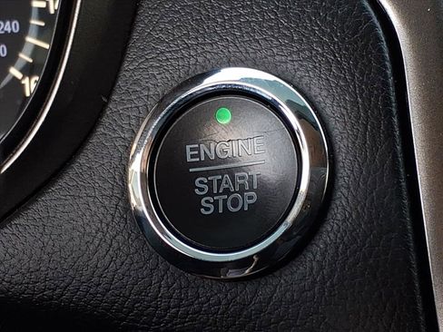 Certified 2017 Ford Fusion SE image 25