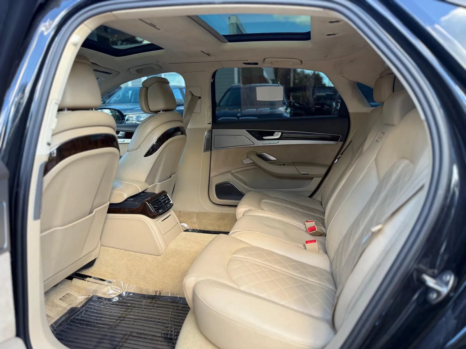 Used 2014 Audi A8 L 4.0T w/ Luxury Package AWD/4WD image 12