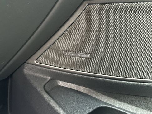 Used 2024 BMW M3 CS w/ M Driver's Package AWD/4WD image 19