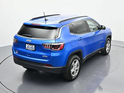 Used 2024 Jeep Compass Latitude AWD/4WD image 31