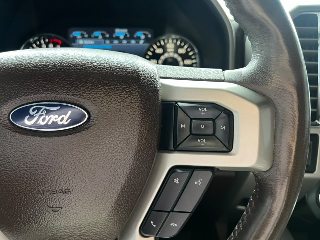 Used 2017 Ford F150 King Ranch w/ Equipment Group 601A Luxury AWD/4WD image 21