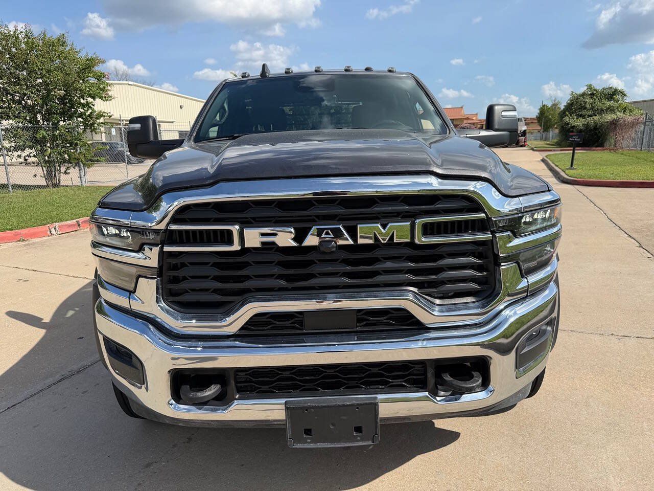 Used 2026 RAM 5500 Tradesman w/ Chrome Appearance Group AWD/4WD image 11