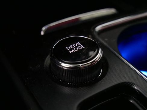 Used 2025 Lincoln Corsair Grand Touring w/ Equipment Group 301A image 20