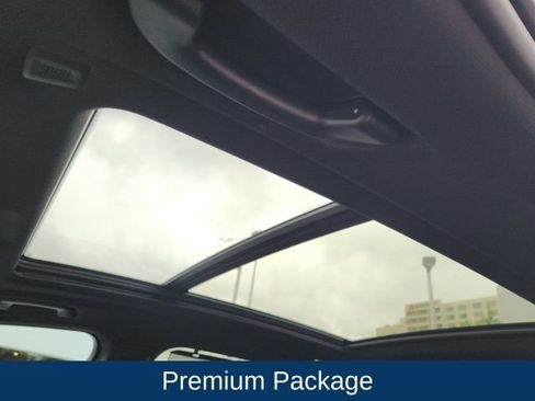 Used 2023 BMW X5 xDrive40i w/ Premium Package image 6