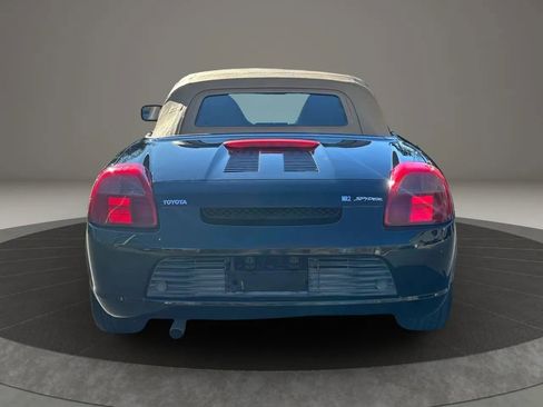 Used 2002 Toyota MR2 image 6