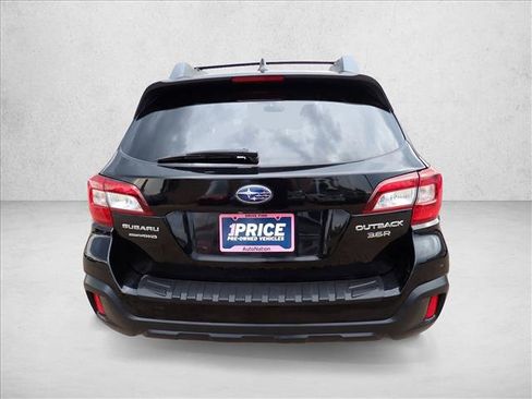 Used 2019 Subaru Outback 3.6R Limited AWD/4WD image 3