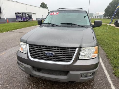 Used 2003 Ford Expedition XLT AWD/4WD image 4