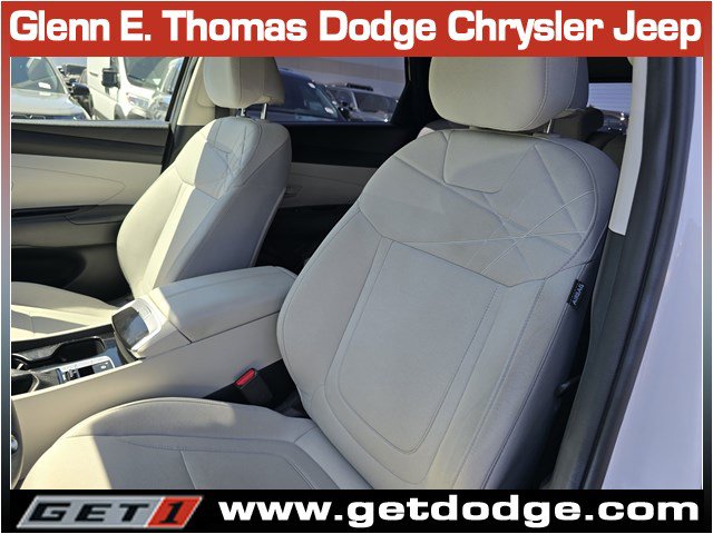 Used 2025 Hyundai Tucson SE FWD image 22