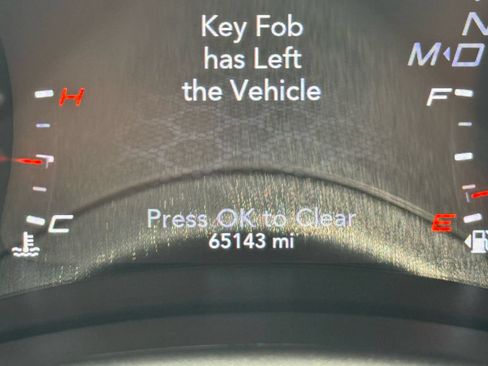 Used 2021 Dodge Charger SXT RWD image 13